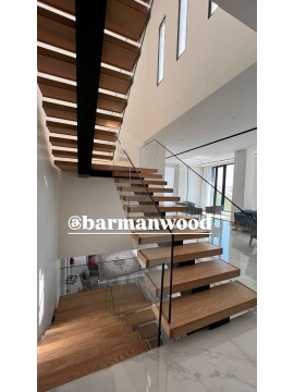 پله L شکل تک محور میانی، سبک  مدرن مینیمال